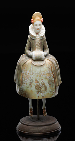 The Dutchwoman (beige)