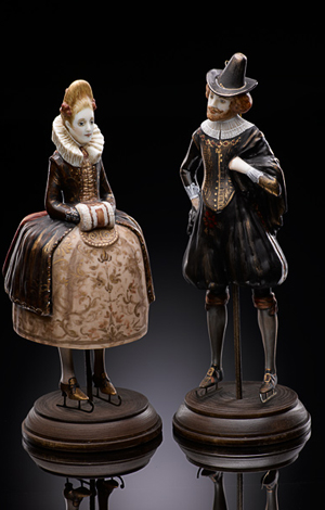 Dutches pair (brown)